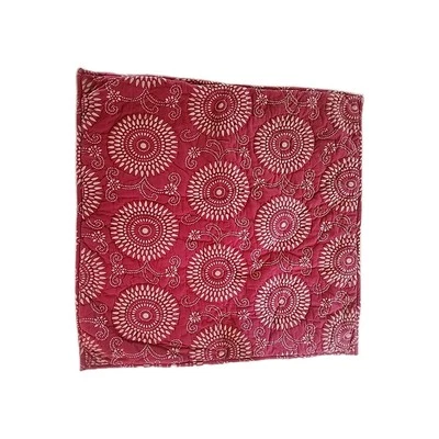 Corbata acolchada de algodón 26 X 26 euros medallón tostado fucsia oscuro Pine Cone Hill Foto 1 de 4