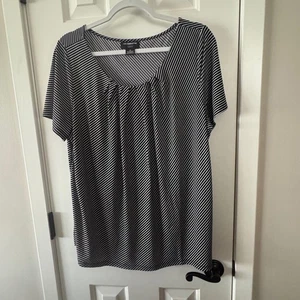 Liz Claiborne Plus Career Womens Black White Striped Blouse Size 1X E6 - Picture 1 of 13