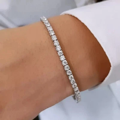 Brazalete de tenis para mujer enchapado en oro blanco de 14 k con diamantes creados en laboratorio de corte redondo de 7 quilates Foto 1 de 3