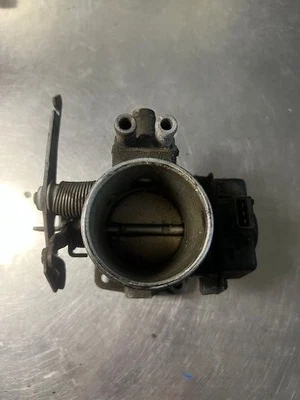 Cuerpo del acelerador para BMW 528e 564090 82-87 Foto 1 de 4