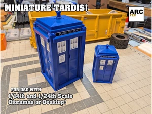New Miniature Tardis for 1/24 Scale Dioramas and Desk Fodder! - Picture 1 of 3