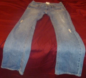 LEVI'S LOW WAISTED BOOT CUT DISTRESSED LIGHT BLUE WASH GIRLS JEAN PANTS YOUTH 12 - Picture 1 of 12