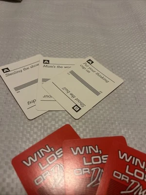 Win, Lose or Draw (Milton Bradley) Clue Cards – 100 Card Lot - Image 1 of 2