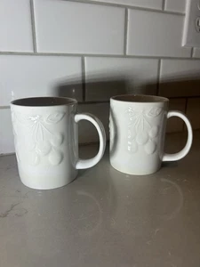Set Of 2 Vintage Gibson White Coffee Mug Embossed Fruit Design - Picture 1 of 5