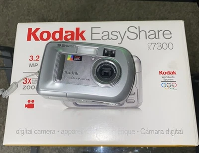 Kodak Easyshare Cx7300 Comes With Original Box. Untested Condition. - Image 1 of 2