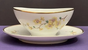 Vintage W160 Johann Haviland Gravy Boat w/ Attached Underplate Yellow Flowers - Picture 1 of 5