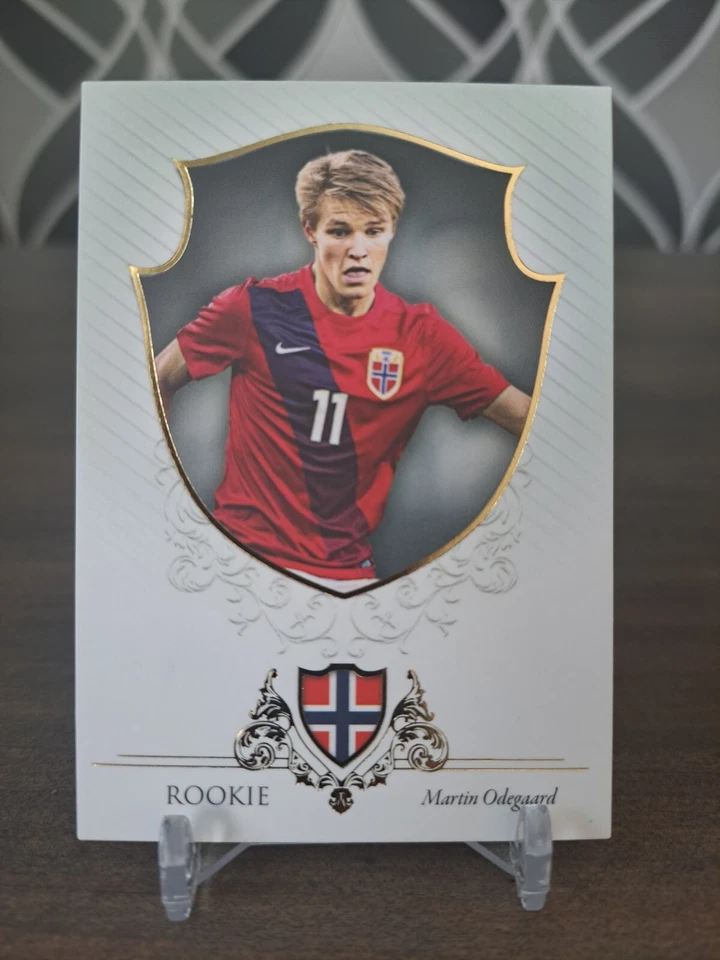 Martin Odegaard ROOKIE CARD 2016 Futera Unique 096 Norway  Arsenal RC Soccer - Image 1 of 2