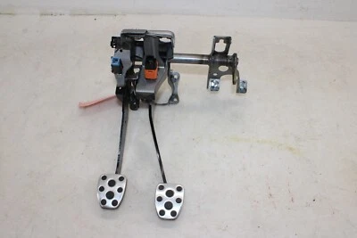 Subaru WRX STI 2015-2021 embrague/pedal de freno OEM JW90 Foto 1 de 4