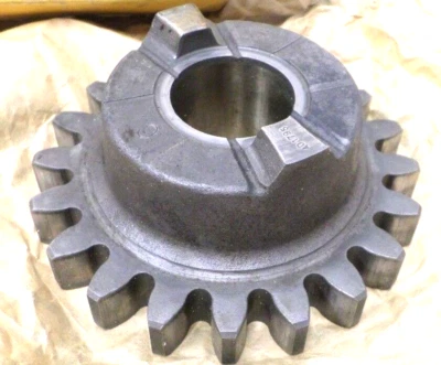 OEM Caterpillar 4D-1795 GEAR - Image 1 of 4