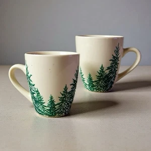 Juego de 2 tazas de café de hoja perenne de Navidad árbol de temporada Royal Norfolk - Imagen 1 de 6