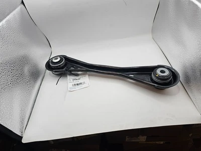 REAR LEFT RIGHT LOWER LATERAL LINK ARM FOR TRAVERSE ACADIA ENCLAVE BLAZER XT6 - Image 1 of 4