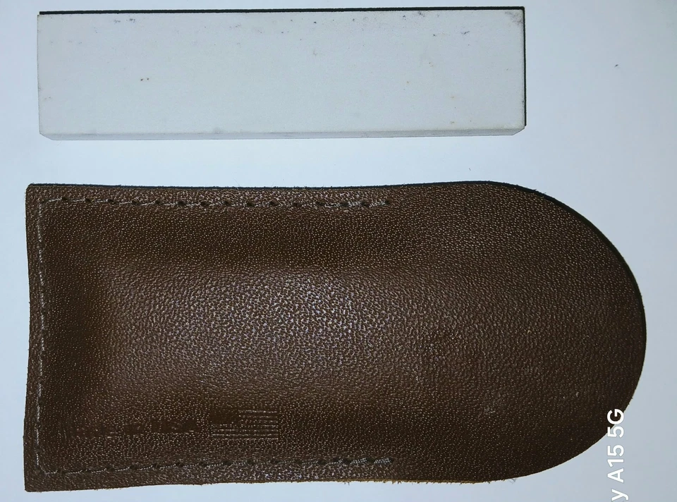 Cuchillo Arkansas Piedra y Estuche Hecho en EE. UU. Suave Novaculite Dans Piedra de afilar Aceite Foto 1 de 1