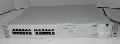 3Com Superstack II (3C16980) 24-Ports External Switch Managed stackable 10/100 - Image 1 of 4