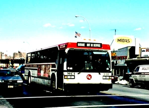 5x7 BUS FOTO LIBERTY LINES EXP 1989 MCI CLASSIC #3108 BROADWAY - W. 215 ST 3.7.01 - Bild 1 von 1
