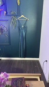 Victoria’s Secret Vintage Emerald Green Nightgown Maxi Dress Medium - Picture 1 of 5
