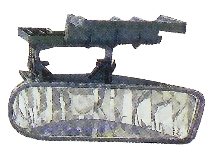 Fog Light for 99-02 Chevy Silverado Pickup/Suburban/00-06 Tahoe Passenger Right - Image 1 of 1