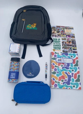 Mochila Infantil Camel con Accesorios - Campamento Judío "La Zona" Foto 1 de 4