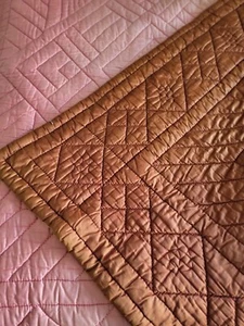 Ancienne couverture piquée main couvre lit ann 30 217x237cm Old quilted blanket - Imagen 1 de 17