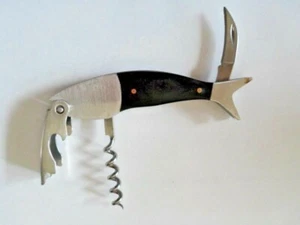 DUNKELBRAUNER Fisch Korkenzieher/Flaschenöffner/Kellnerfreund, GEBRAUCHT, ~ Holz - Bild 1 von 3