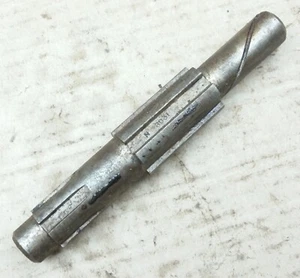 Norton Early Gearbox Layshaft NOS, N8031 A2/325 - Picture 1 of 2