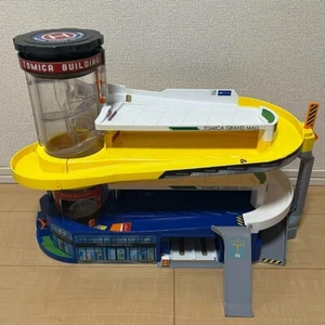 Takara Tomy Let'S Play With Tomica N700 Series Station Parking Set - Picture 1 of 16