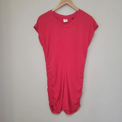 CAbi Women’s Red Ruched Side Dress Scoop Neck Size Medium Casual Chic Bodycon - Image 1 of 4