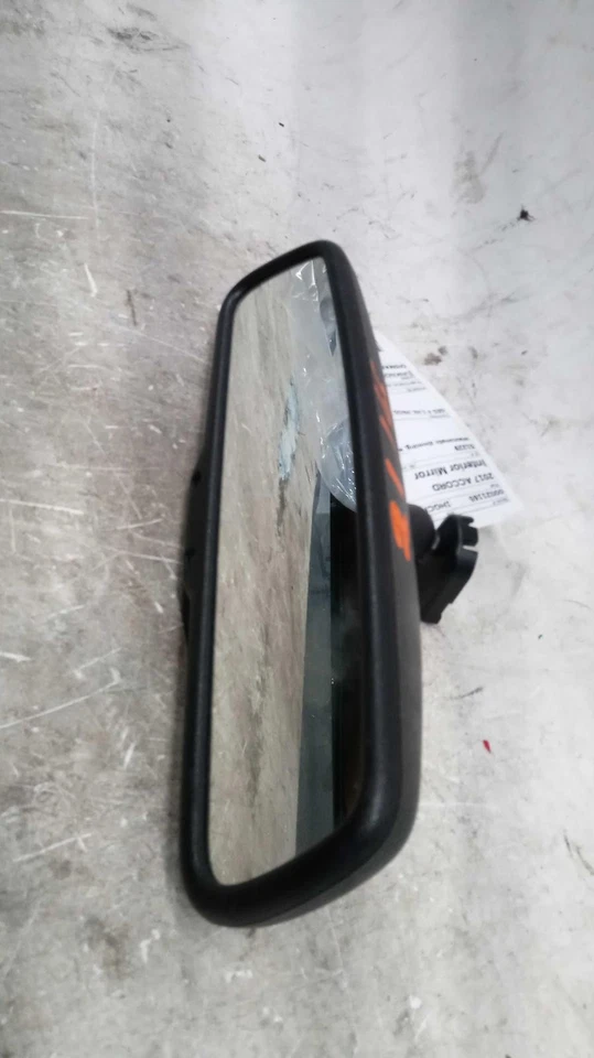 Espejo retrovisor interior delantero central usado se adapta a: Honda Accord 2017 con automático Foto 1 de 4