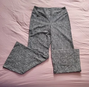 Lisette Pull On Stretch Pants Flat Front Black White Size 4 - Picture 1 of 6