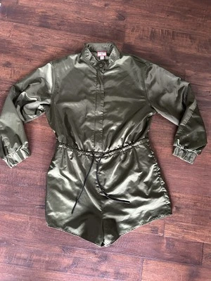 Mameluco HUNTER for Target Cremallera Frontal Corbata Cintura Manga Larga Satinado-Suave Talla M Oliva Foto 1 de 4