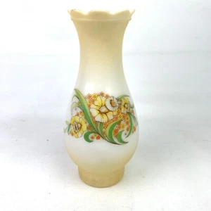 Vintage Groovy Flower Power Milk Glass Hurricane Shade Daffodils Painted Retro - Picture 1 of 6