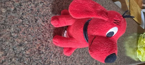 Scholastic Clifford the Big Red Dog Plush Toy Action Figure - Red Cover