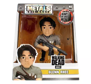 4" METALS AMC TWD: Glenn with Gun (M182) - Picture 1 of 4