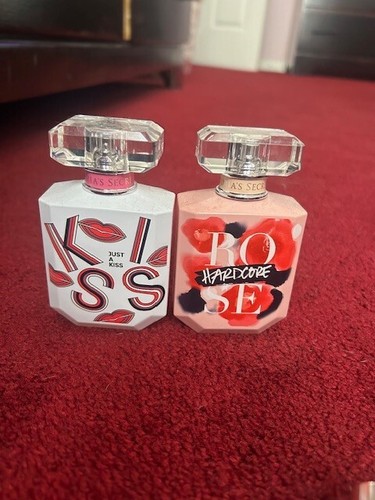 Victoria's Secret Valentine's Day Collection set of 2 $25 or BO-SET CAN ...
