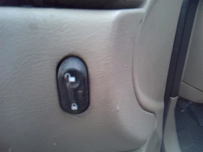 Interruptor de puerta delantera cerradura del conductor compatible con 00-07 TAURUS 22400895 Foto 1 de 4