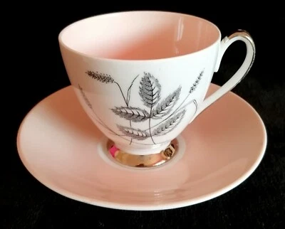 QUEEN ANNE, HARVEST PINK, FINE ENGLISH BONE CHINA TEA CUP & SAUCER. - image 1 of 4