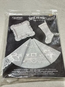 Charmin Net Darning Kit #30-92 Noel Pillow, Janlynn Corp, New Sealed - Picture 1 of 5