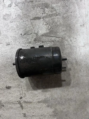 Mazda Miata NA 1994-1997 bote de evaporación de carbón Foto 1 de 2