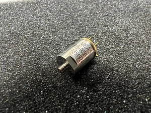 805-0050-01, TE Connectivity Durchstecksensor, TO-5, 2 Draht IEPE, 3-Pin - Bild 1 von 2
