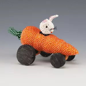 NATIVE AMERICAN ZUNI BUNNY IN CARROT RACE CAR BY FARLAN & ALESIA QUETAWKI - Imagen 1 de 6