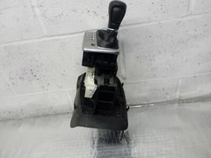 INFINITI M35H GEAR SELECTOR - Picture 1 of 6