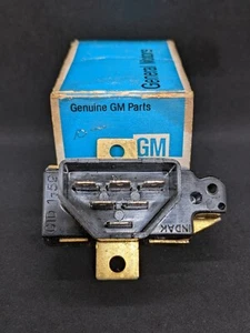 NOS 1961 1962 1963 1964 CHEVROLET FORWARD CONTROL CORVAIR TURN SIGNAL SWITCH - Picture 1 of 5