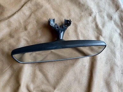 Espejo retrovisor Volkswagen Beetle 2012-2019 con atenuación automática OEM Gentex1185 Foto 1 de 4