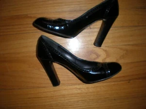 Zapatos de vestir Coach negros para dama zapatos de salón tacón alto charol negro 8B - Imagen 1 de 5