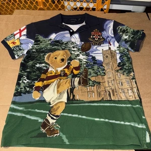 Polo Ralph Lauren RLFC Rugby Calcio Orso Stampa All Over Crest Shield-Meduim-  - Foto 1 di 8