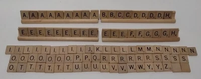 Lote de 4 bandejas de suporte de racks de madeira para jogos de scrabble com 99 letras de madeira artesanato em azulejos - Imagem 1 de 4
