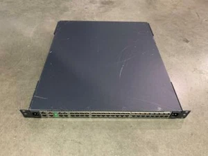 AVOCENT UNIVERSAL MANAGEMENT GATEWAY APPLIANCE UMG4000-400 520-873-502 (PORT #2) - Picture 1 of 8