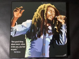 Bild POP ART Bob Marley Reggae Weed Ganja Portrait  im Holzrahmen 25x25cm NEU - Picture 1 of 4