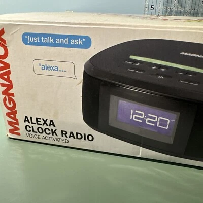 Magnavox Alexa Reloj Radio Alarma Inteligente Operada por Voz con Pantalla Digital Foto 1 de 4