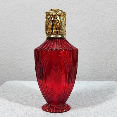 Red Cut Glass Fragrance Oil Lamp Catalytic Diffuser Gold Filigree Top Decorative - Immagine 1 di 4