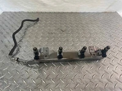 Nissan Sentra 2016 carril de inyección de combustible 166003RC0A Foto 1 de 4